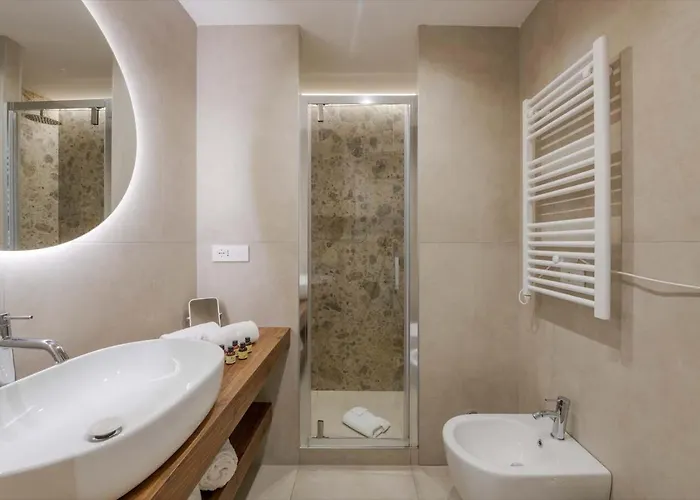 Design - 3 Bedrooms & 2 Bathrooms - B Apartmán Milán