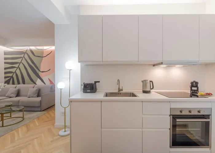 Design - 3 Bedrooms & 2 Bathrooms - B Milán
